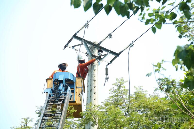 Các trạm biến áp 110kV được giám sát chặt chẽ để hạn chế nguy cơ quá tải. Ảnh: Công ty Điện lực Đà Nẵng