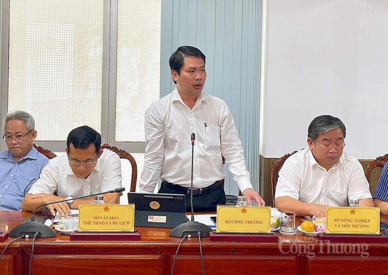 Ông Hà Vũ Sơn - Giám đốc Sở Công Thương TP. Cần Thơ, nêu ý kiến tại buổi làm việc,