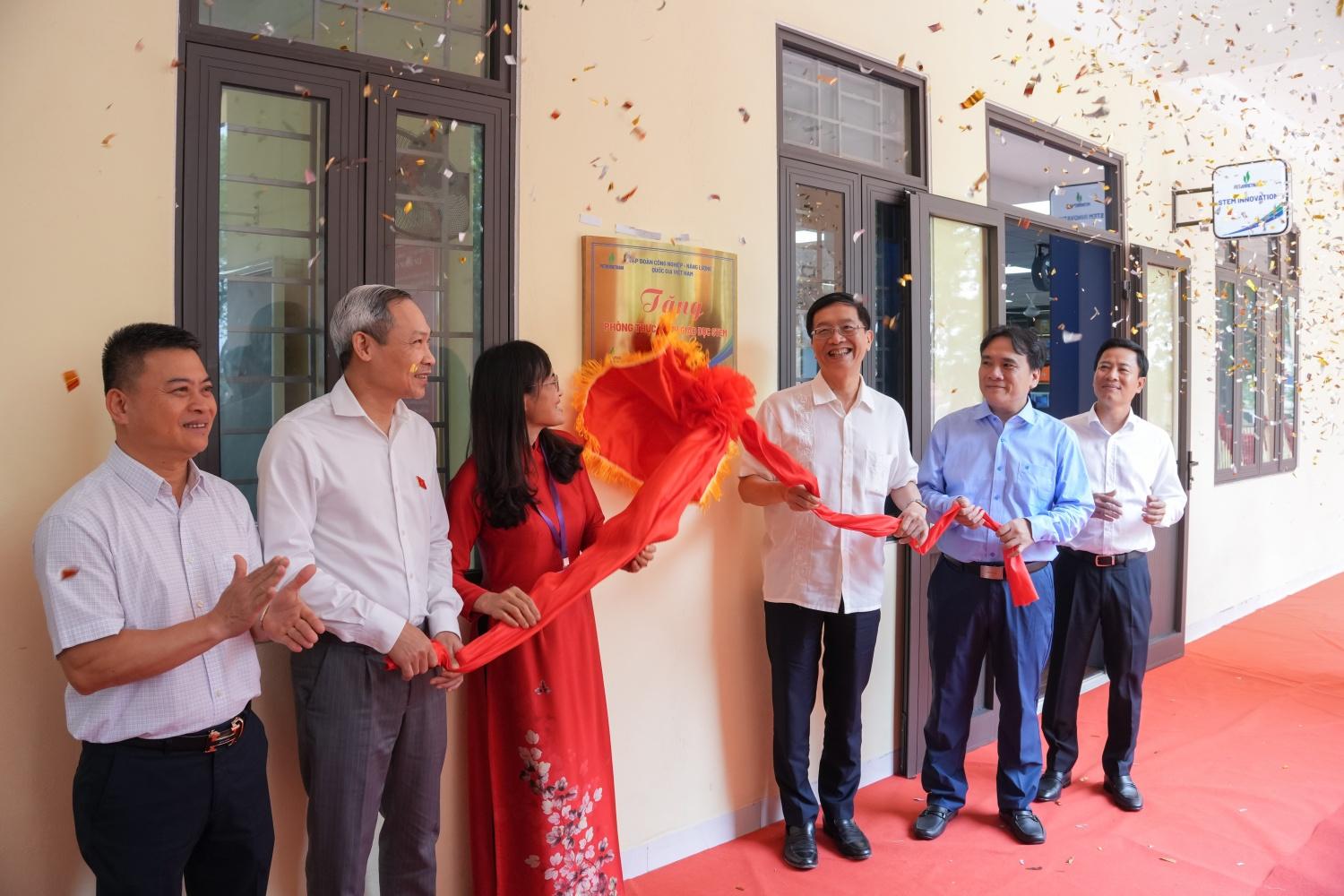 Petrovietnam kiến tạo môi trường sáng tạo cho học sinh Bắc Ninh