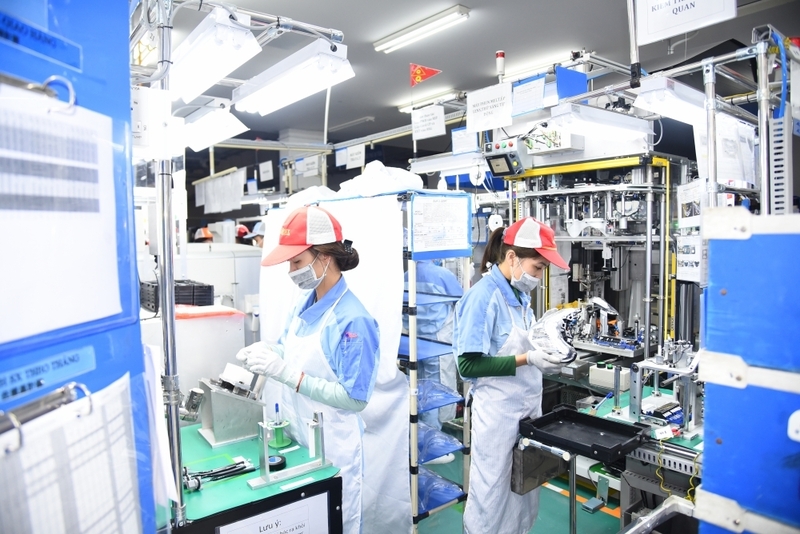 Chủ tịch UBND TP. Hà Nội yêu cầu thúc đẩy tăng trưởng quý II và 6 tháng cuối năm 2026, nhằm đạt mục tiêu tăng trưởng GRDP 11%. Ảnh: Hồng Phúc
