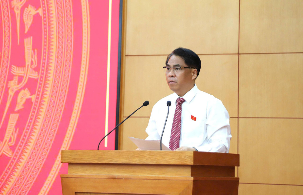 bi-thu-407655.jpg