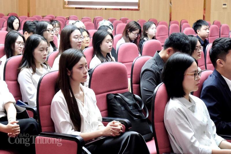 Khai mạc kỳ tuyển dụng công chức Bộ Công Thương năm 2026 - 5
