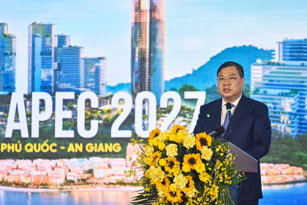 1ptt-phat-bieu-copy-2.jpg