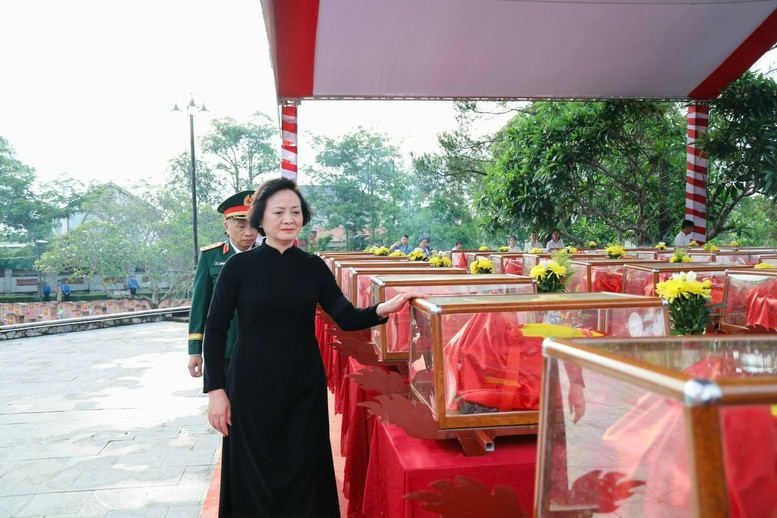 Mùa khô năm 2025-2026, Đội quy tập thuộc Bộ Chỉ huy Quân sự tỉnh Nghệ An đã tìm kiếm, quy tập được 80 hài cốt liệt sĩ nhưng cả 80 hài cốt đều chưa xác định được danh tính - Ảnh: VGP Mùa khô năm 2025-2026, Đội quy tập thuộc Bộ Chỉ huy Quân sự tỉnh Nghệ An đã tìm kiếm, quy tập được 80 hài cốt liệt sĩ nhưng cả 80 hài cốt đều chưa xác định được danh tính - Ảnh: VGP