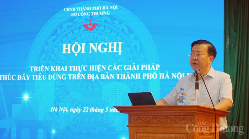 Ông Võ Nguyên Phong, Thành ủy viên, Giám đốc Sở Công Thương Hà Nội phát biểu kết luận Hội nghị. Ảnh: Nguyễn Hạnh