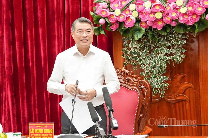 Thủ tướng Chính phủ Lê Minh Hưng, phát biểu kết luận buổi làm việc.