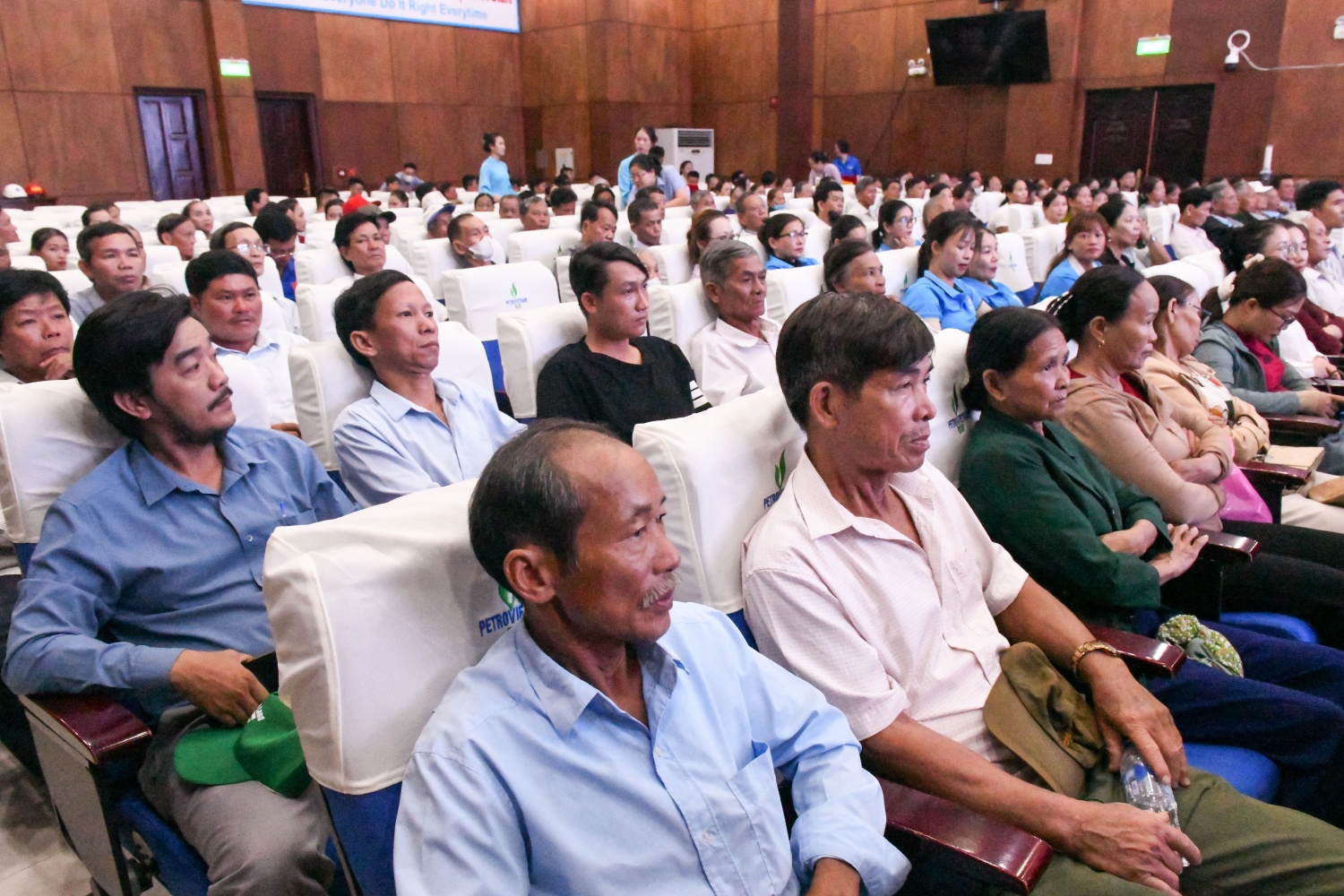 BSR tăng cường truyền thông an ninh, an toàn và bảo vệ môi trường đến người dân xã Vạn Tường