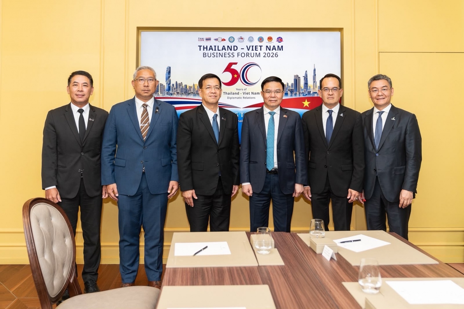 Petrovietnam thúc đẩy hợp tác năng lượng, công nghiệp với các tập đoàn hàng đầu Thái Lan
