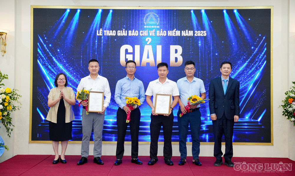clo_br_ba-nguya-n-tha-ba-ch-ay-vian-bch-hia-p-ha-i-bao-hia-m-via-t-nam-va-ang-pham-nga-c-sn-ta-ng-th-ka-iav-trao-gia-cho-cac-tac-gia-a-at-giai-b.jpg