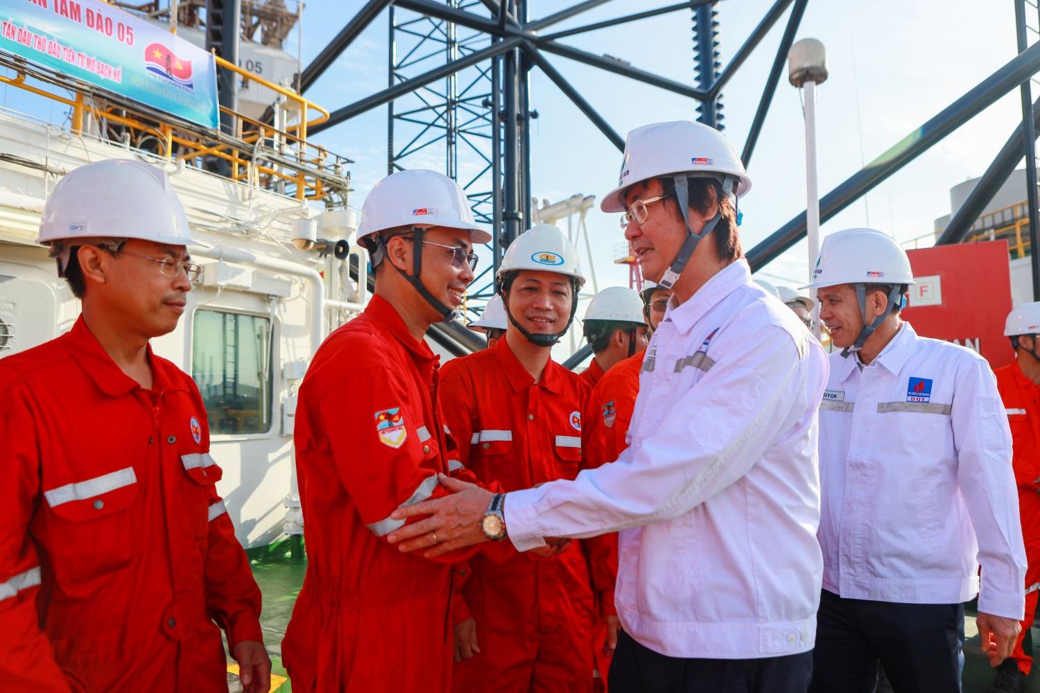 PVSM hoàn thành đại tu giàn khoan Tam Đảo 05 vượt tiến độ 3 ngày