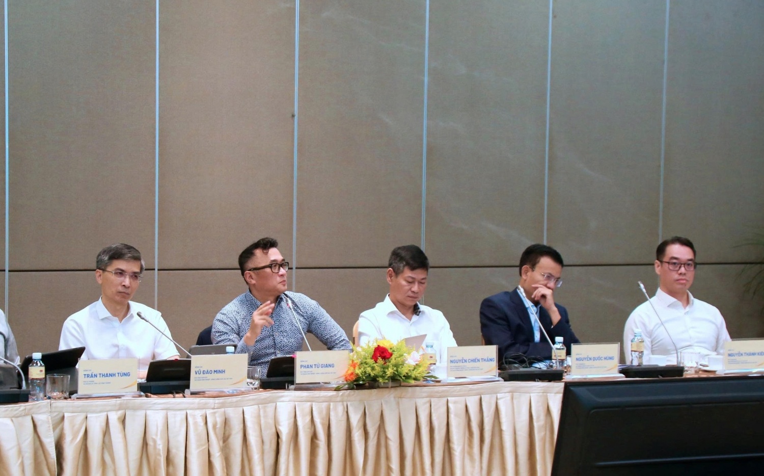 Petrovietnam thảo luận giải pháp nâng cao hiệu quả quản lý an toàn trong vận hành liên tục Petrovietnam thảo luận giải pháp nâng cao hiệu quả quản lý an toàn trong vận hành liên tục