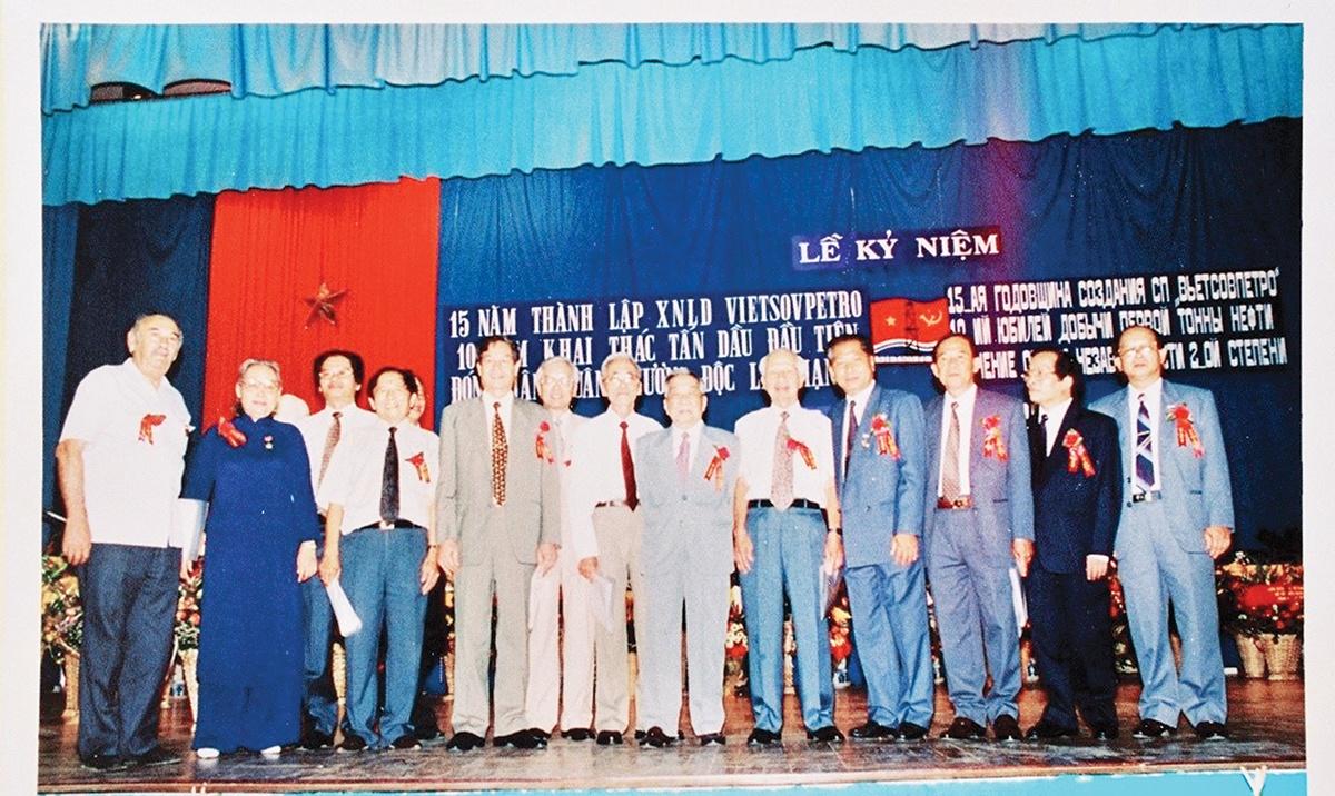 Chuyện về Tổng Giám đốc đầu tiên của Vietsovpetro