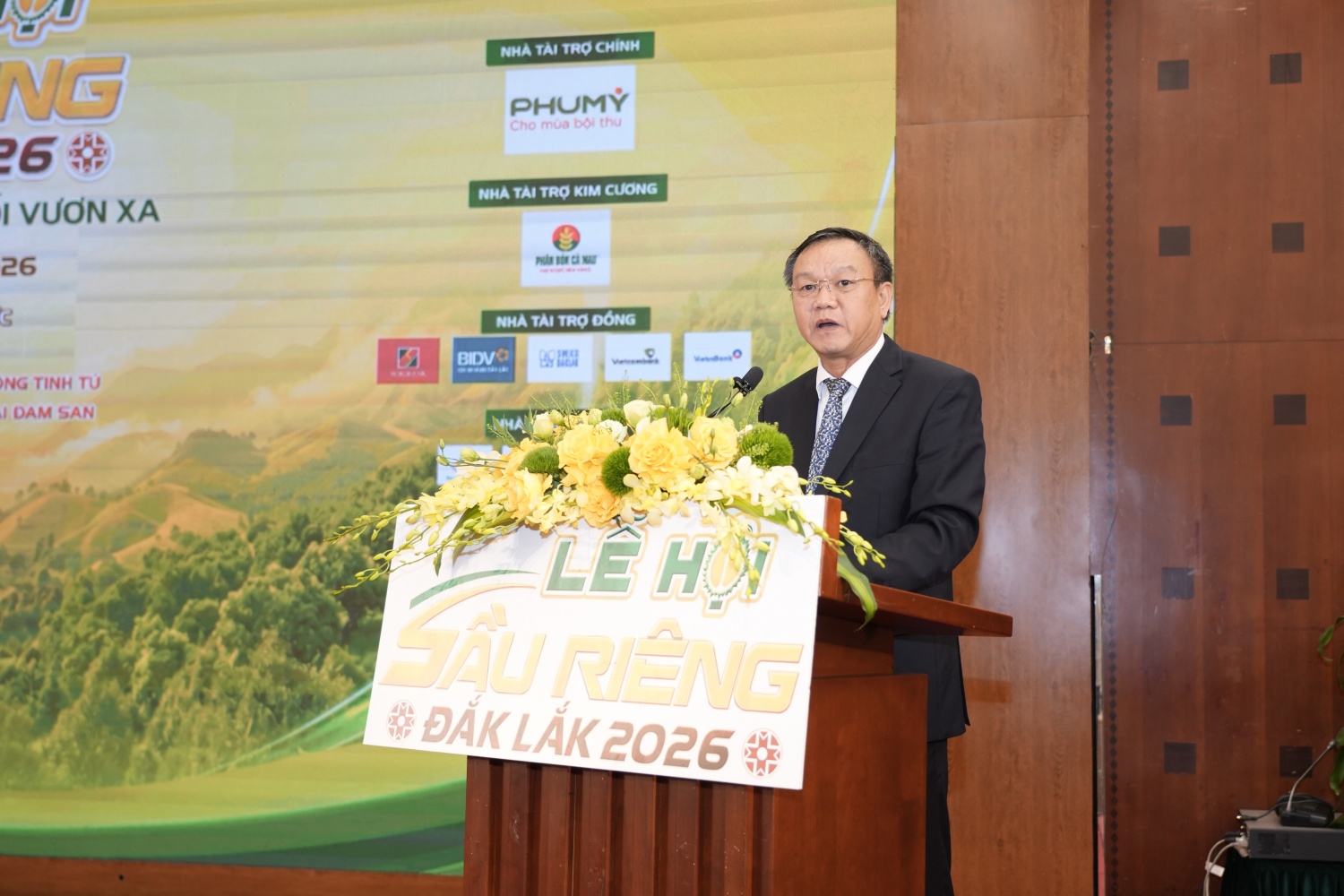 PVFCCo - Phú Mỹ đồng hành cùng sầu riêng Đắk Lắk vươn xa PVFCCo - Phú Mỹ đồng hành cùng sầu riêng Đắk Lắk vươn xa