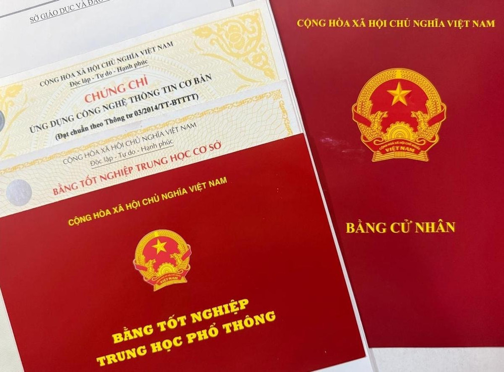 Bộ GD&ĐT siết chất lượng, lần đầu thống nhất công nhận chứng chỉ toàn quốc. Ảnh: Thu Thuỷ chung-chi-5-1761017185.jpg