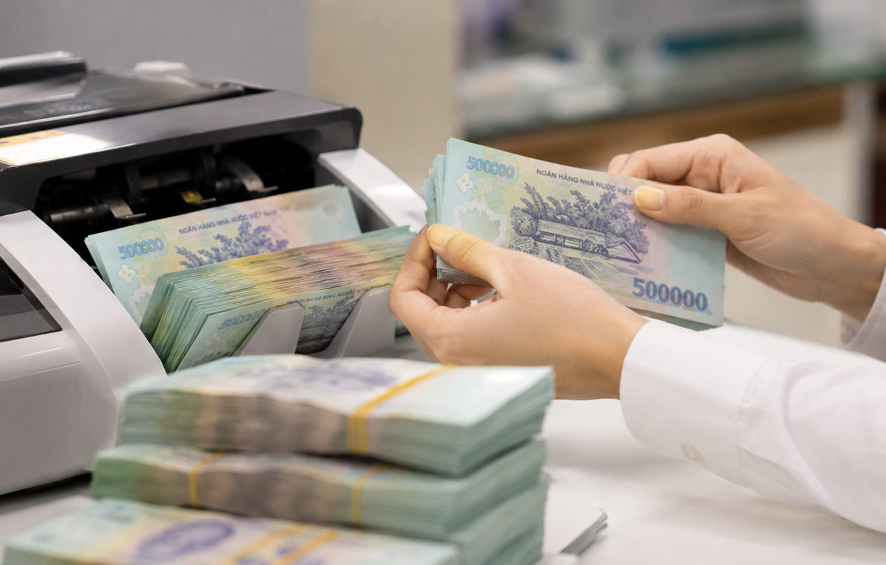 Tám doanh nghiệp trả cổ tức, phát hành cổ phiếu cho cổ đông