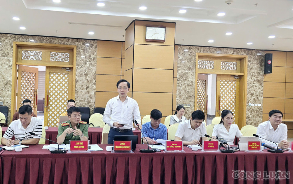 clo_br_chien-dich-100-ngay-lam-sach-du-lieu-dat-dai-1550.jpg