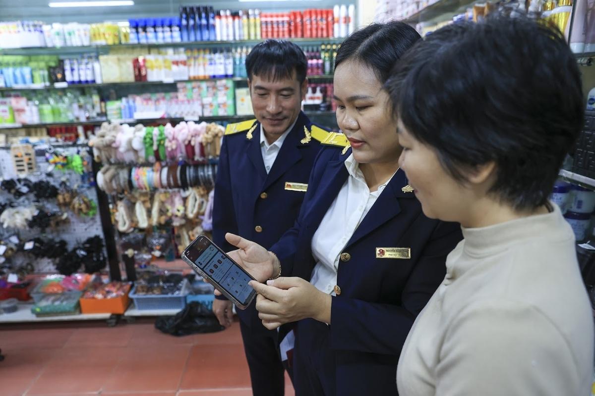 Thu ngân sách