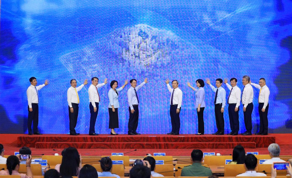 1787915125413-1320934077167085531-g2413440029670489841-f46751edb5ca20ea62353962815af067.jpg