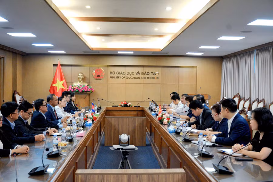 Toàn cảnh buổi tiếp. 1.jpg