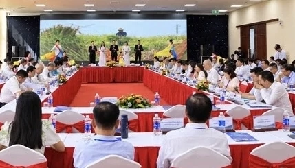Gỡ điểm nghẽn, khơi thông thị trường các tỉnh phía Nam